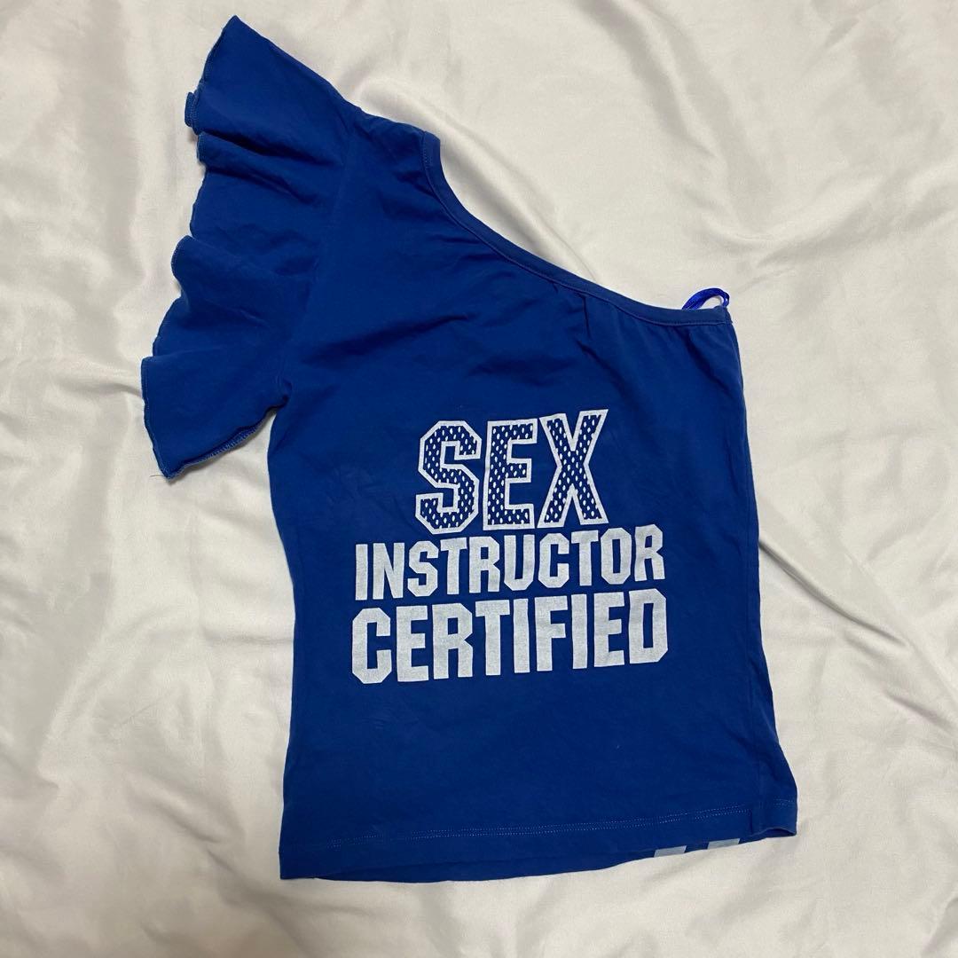 D&G フリル付き青Tシャツ ワンショルダー