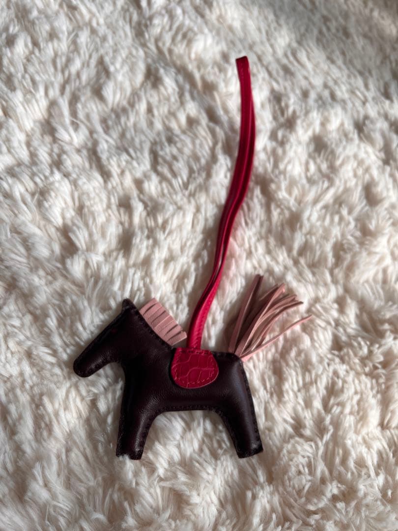 エルメス　ロデオチャーム　ロデオタッチ　ピンク