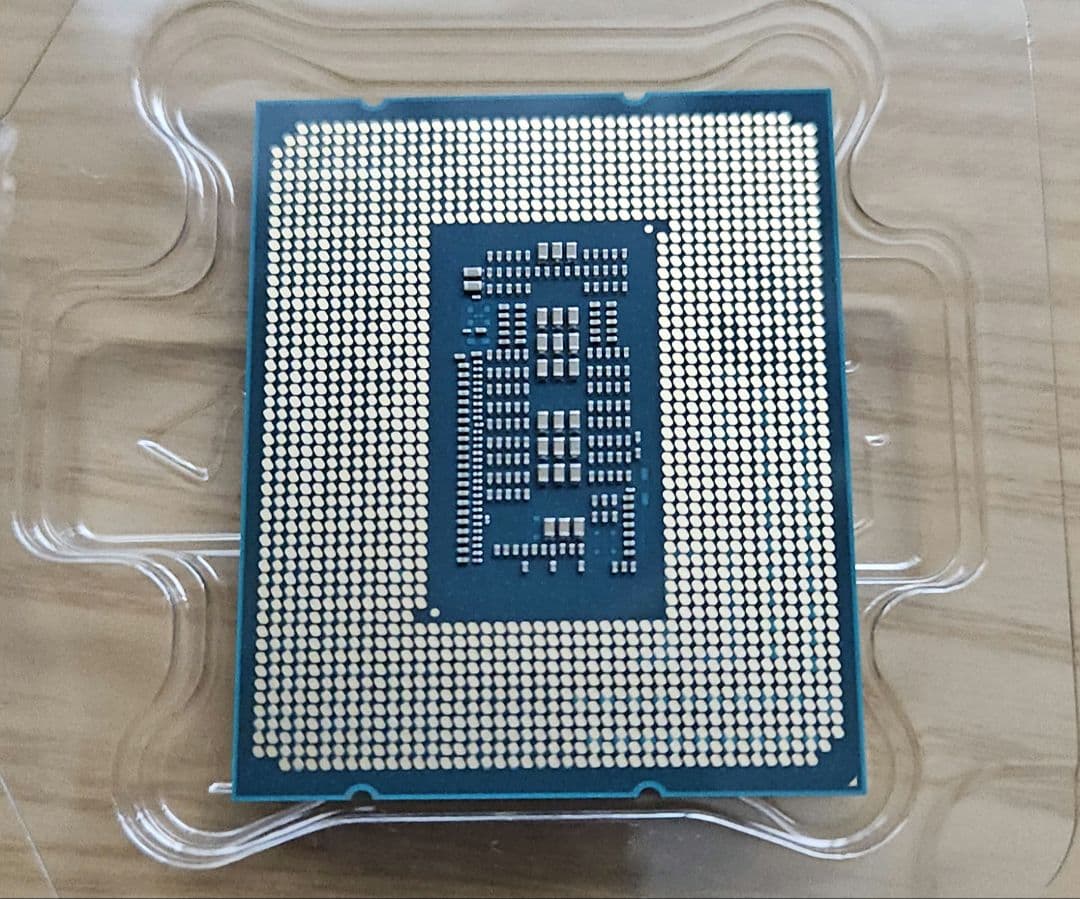 インテル Core i7-12700F