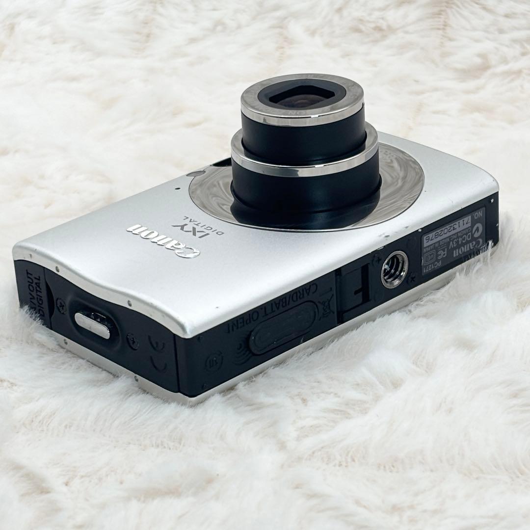 Canon IXY 20 IS シルバー ジャンク