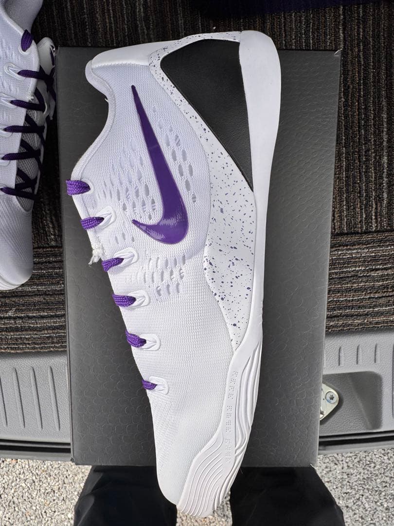 Nike Kobe 9 コービー9 バスケットボールシューズ ホワイト/パープル