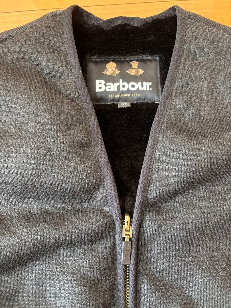 フロントジップ ファー ライナー ベスト （ユニセックス） ブラック 40