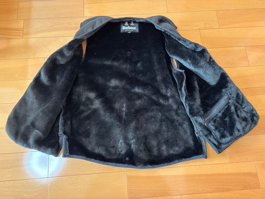 フロントジップ ファー ライナー ベスト （ユニセックス） ブラック 40