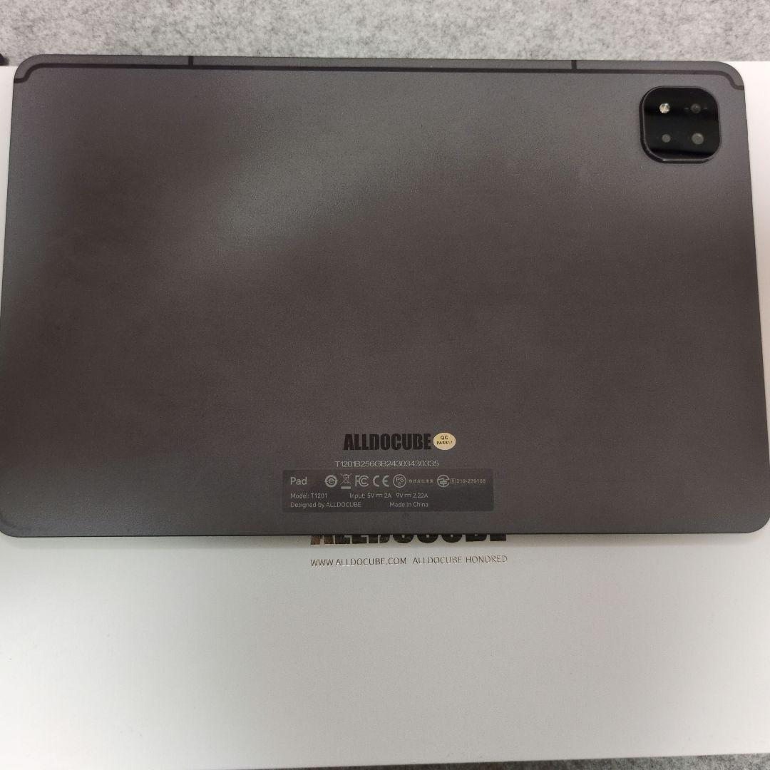 ALLDOCUBE iplay 60 pad pro ケース付き