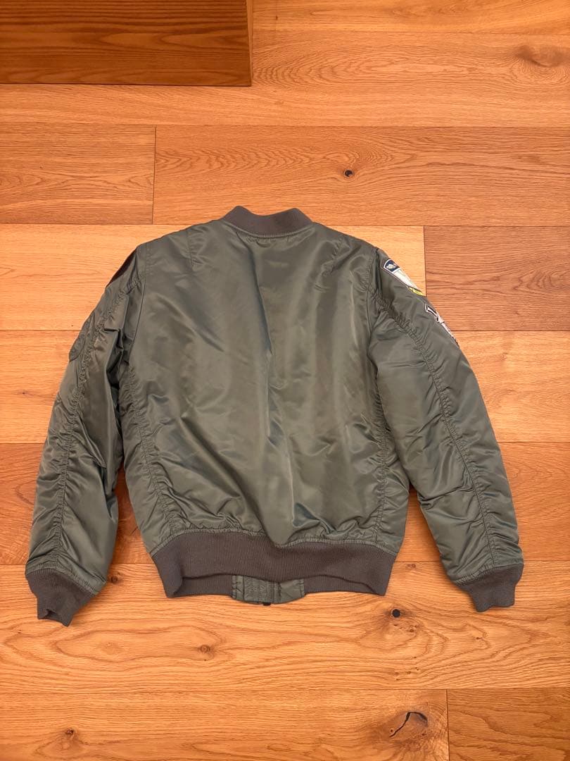 AVIREX MA1 TOPGUNモデル　レディース