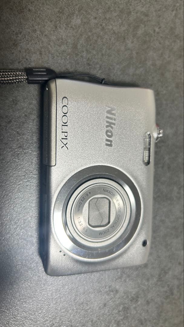 デジタルカメラ Nikon coolpix A100