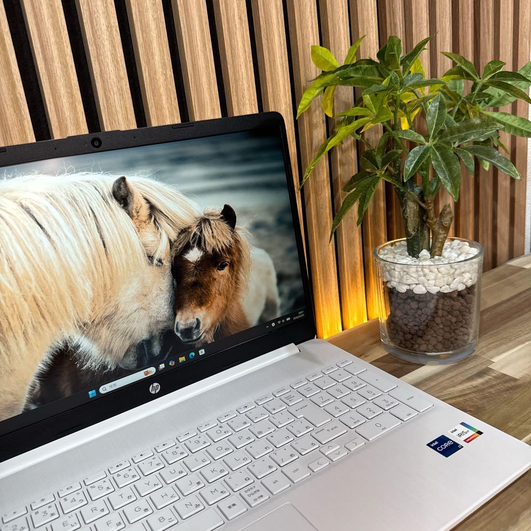 高性能モデル‼️HP☘最高峰i7☘第12世代☘SSD512GB☘ノートパソコン