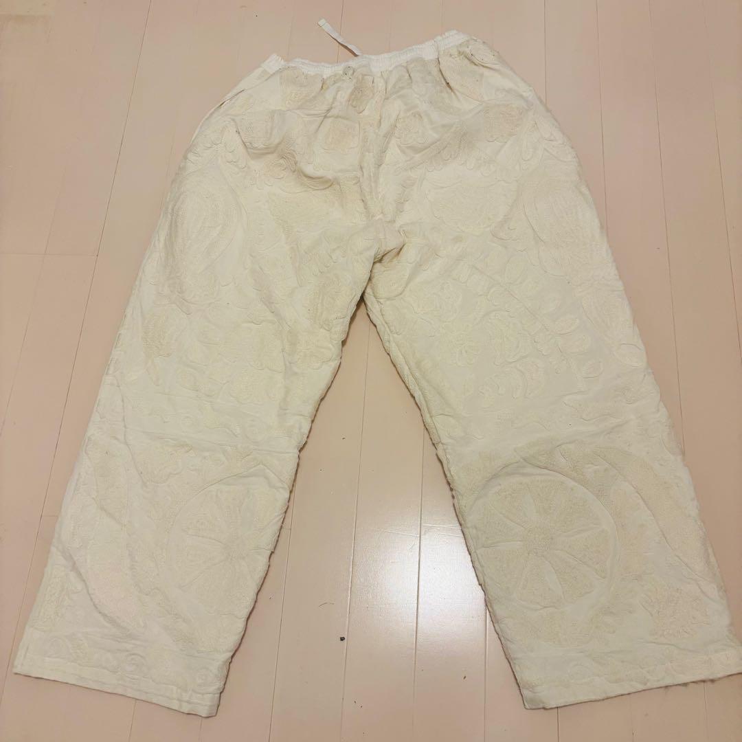 手刺繍　ホワイトスザニパンツ　インド　　ポキプシー　　pokipcee