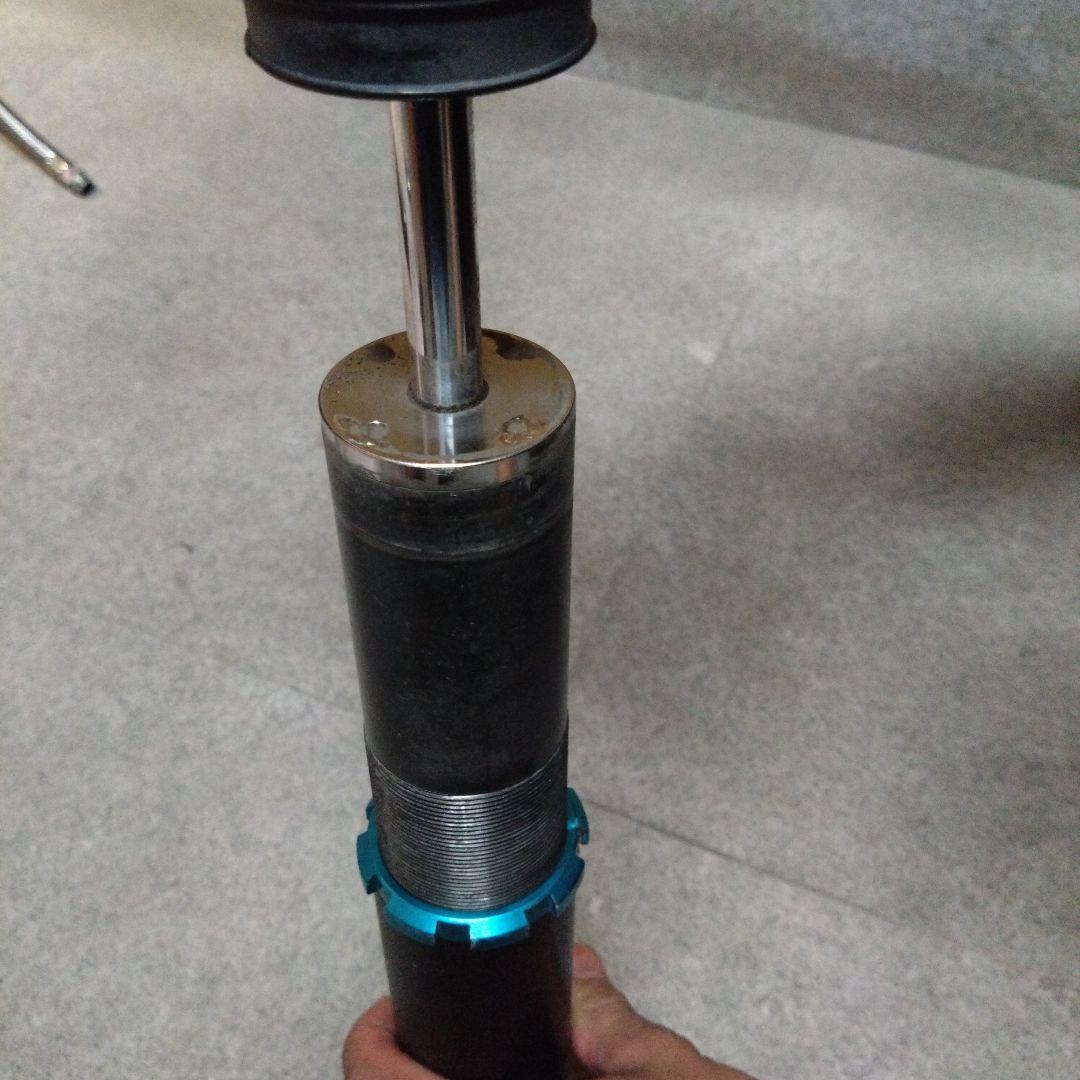 IDEAL ショックアブソーバー 2本セット