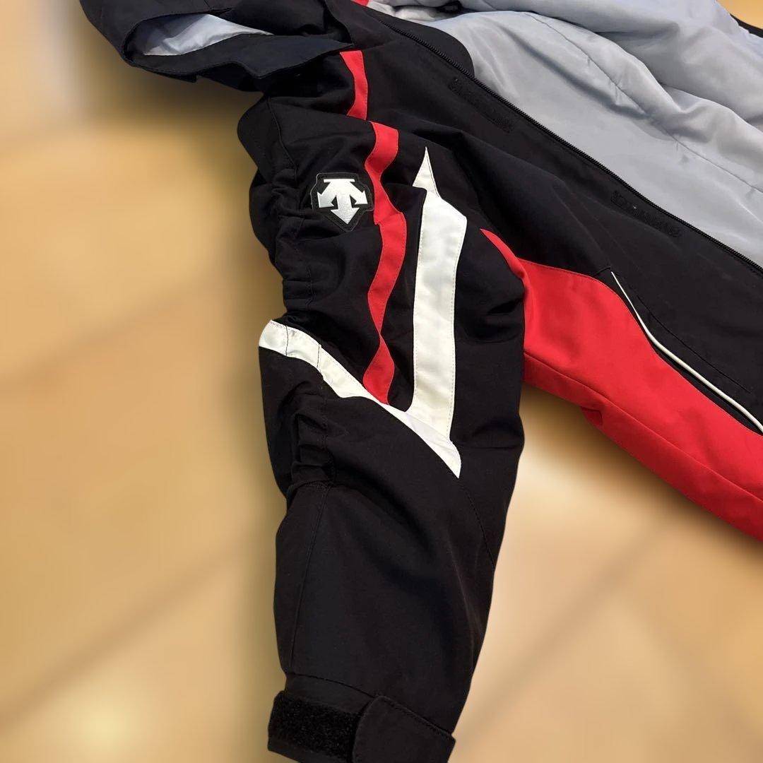 DESCENTE スキーウェアセット 130㎝ 男の子 長さ調節機能付