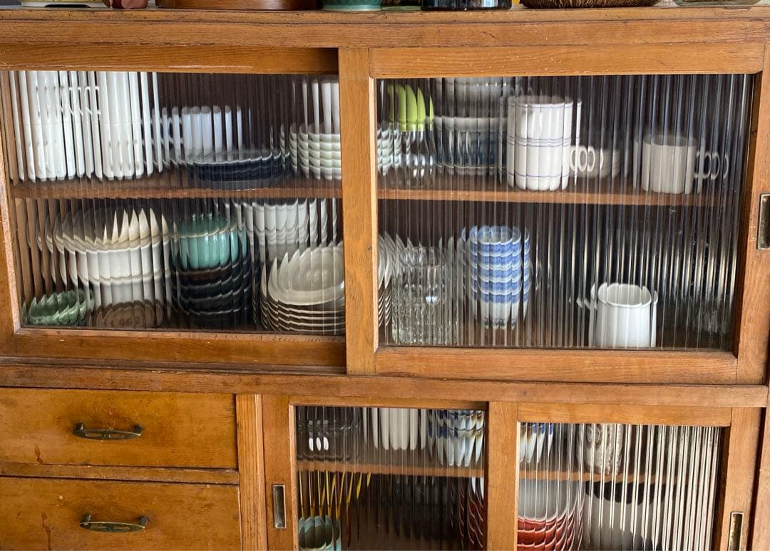 無垢材　モールガラス　水屋箪笥　昭和レトロ