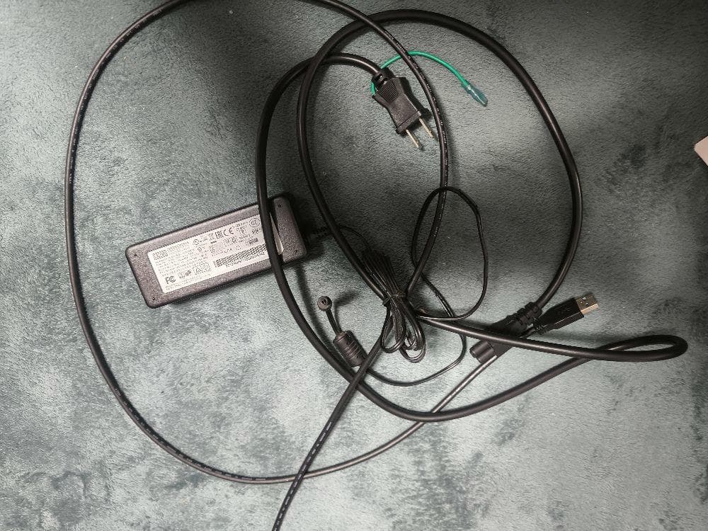 MSI Optix MAG321CURV カーブドゲーミングモニター