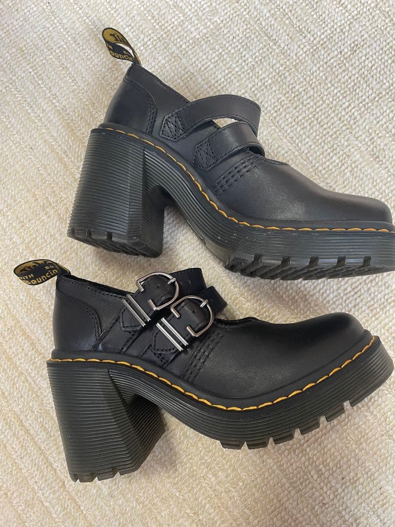 値下げしました‼️ドクターマーチン　メリージェーン　23cm