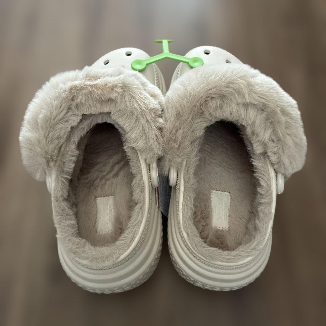 クロックス　ストンプラインドクロッグボア　23cm