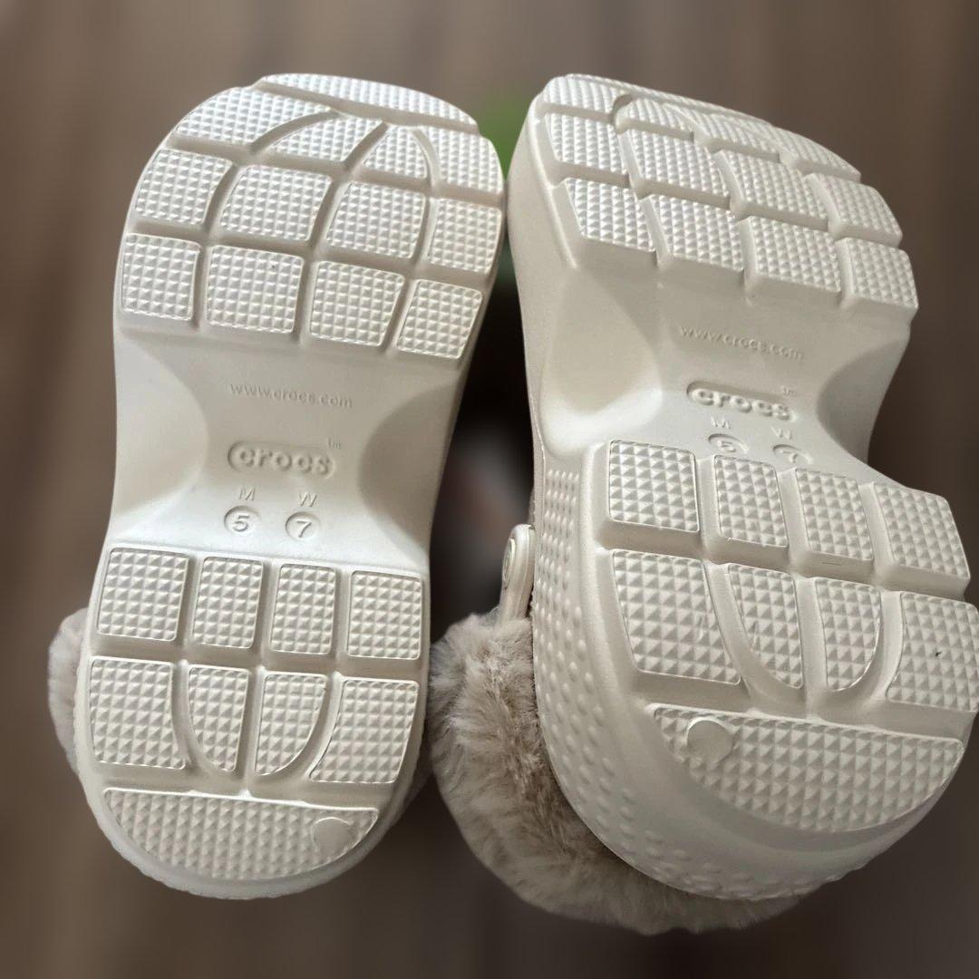 クロックス　ストンプラインドクロッグボア　23cm