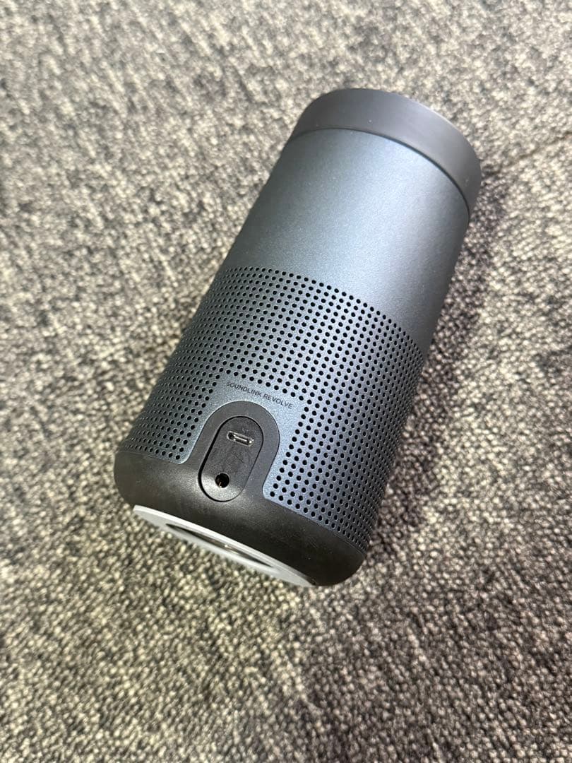 【美品】BOSE サウンドリンク リボルブ スピーカー ポータブル