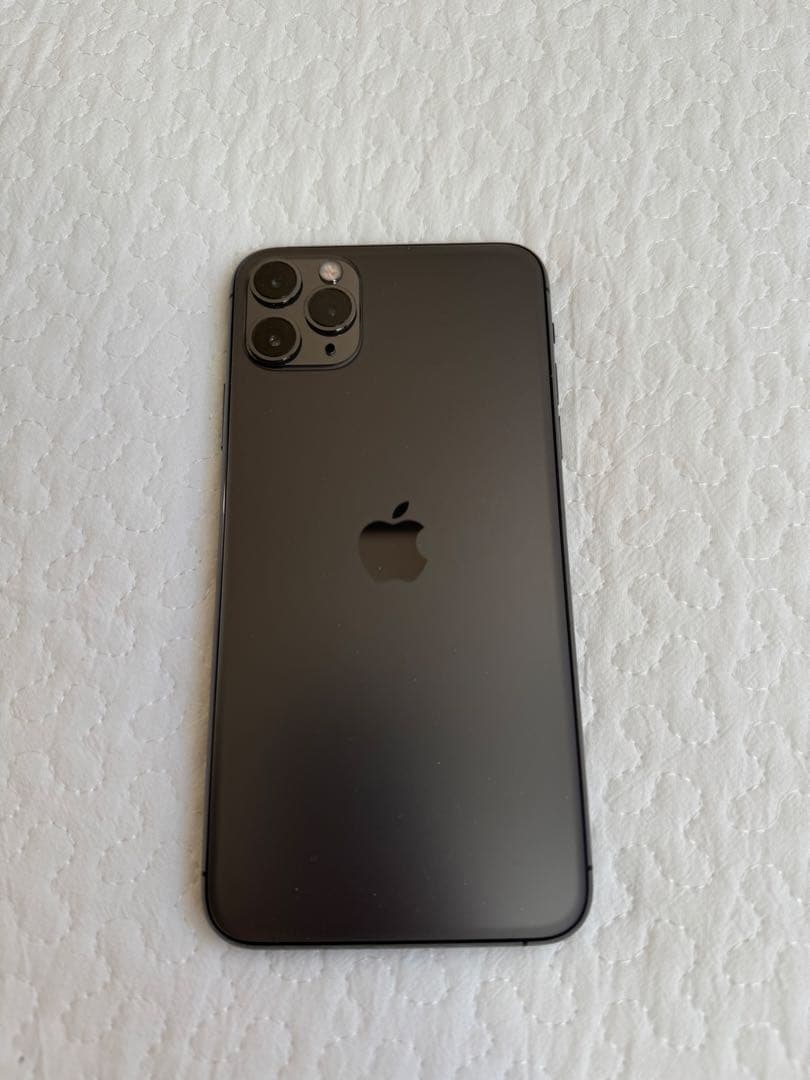 iPhone 11 Pro MAXスペースグレー