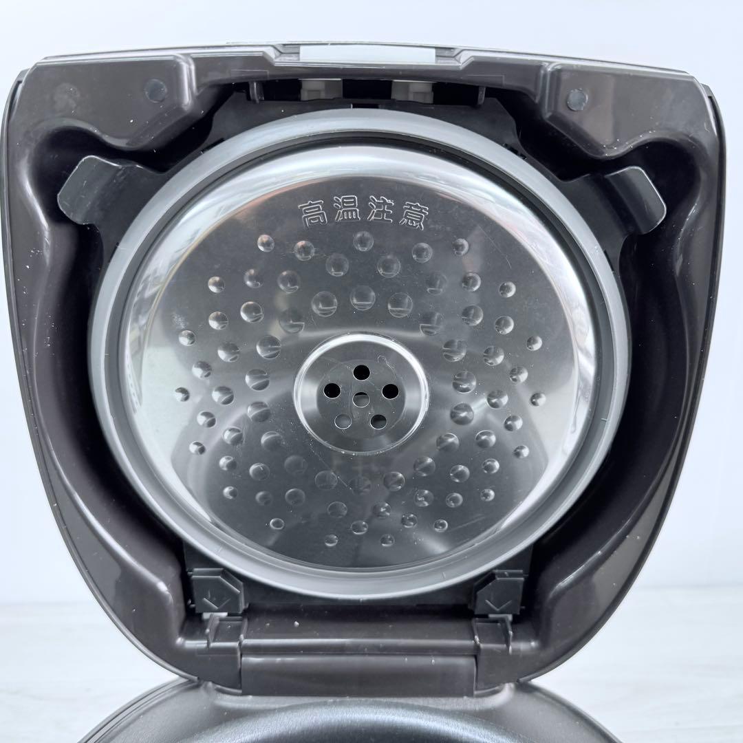 TIGER 炊飯器　22年製JPW-D100