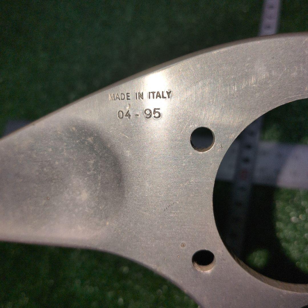 時代物、使用無し、 超美品です。MOMO- ウッドステアリング37㌢