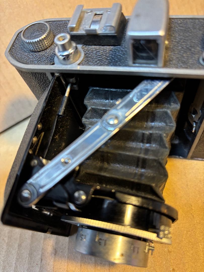 アンティークなミノルタ　蛇腹（ベローズ）カメラ　ケ-ス付き昭和レトロ 希少