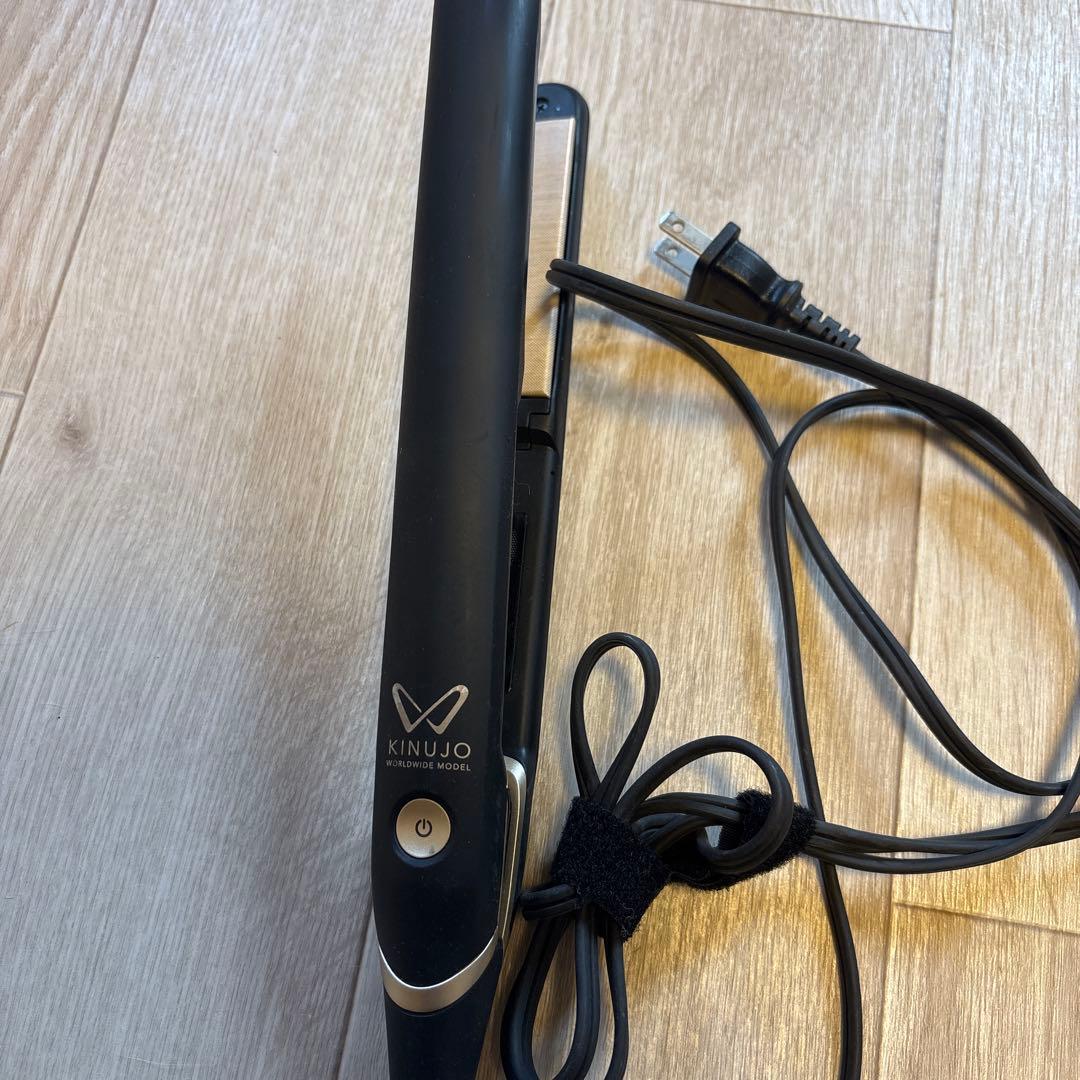 KINUJO ストレートヘアアイロン ブラック