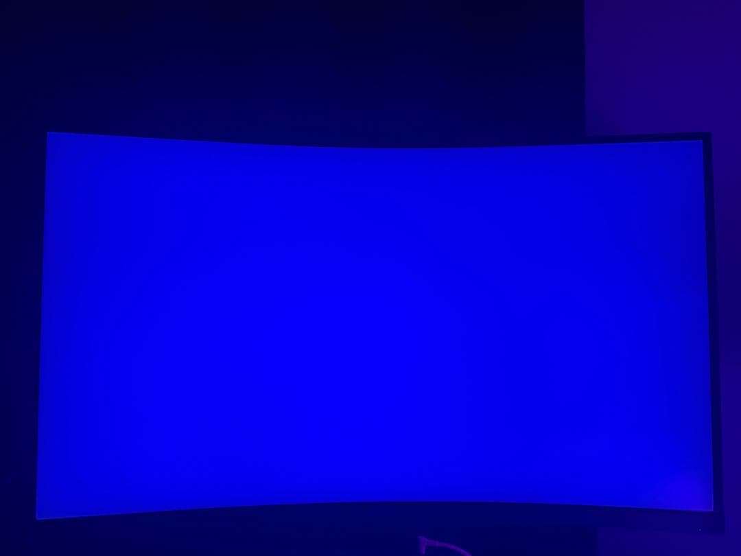 MSI G321CUV 31.5インチ 4K UHD モニター