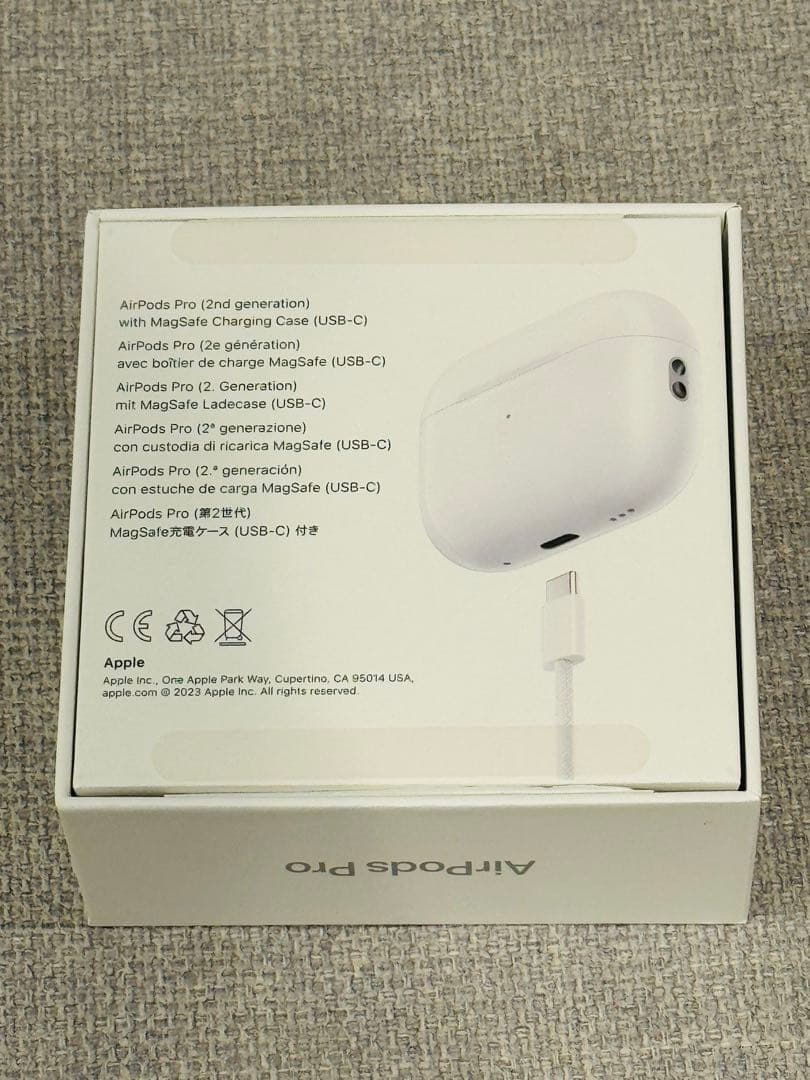 【ほぼ新品】AirPods Pro 第2世代 USB-C Apple 純正 本体