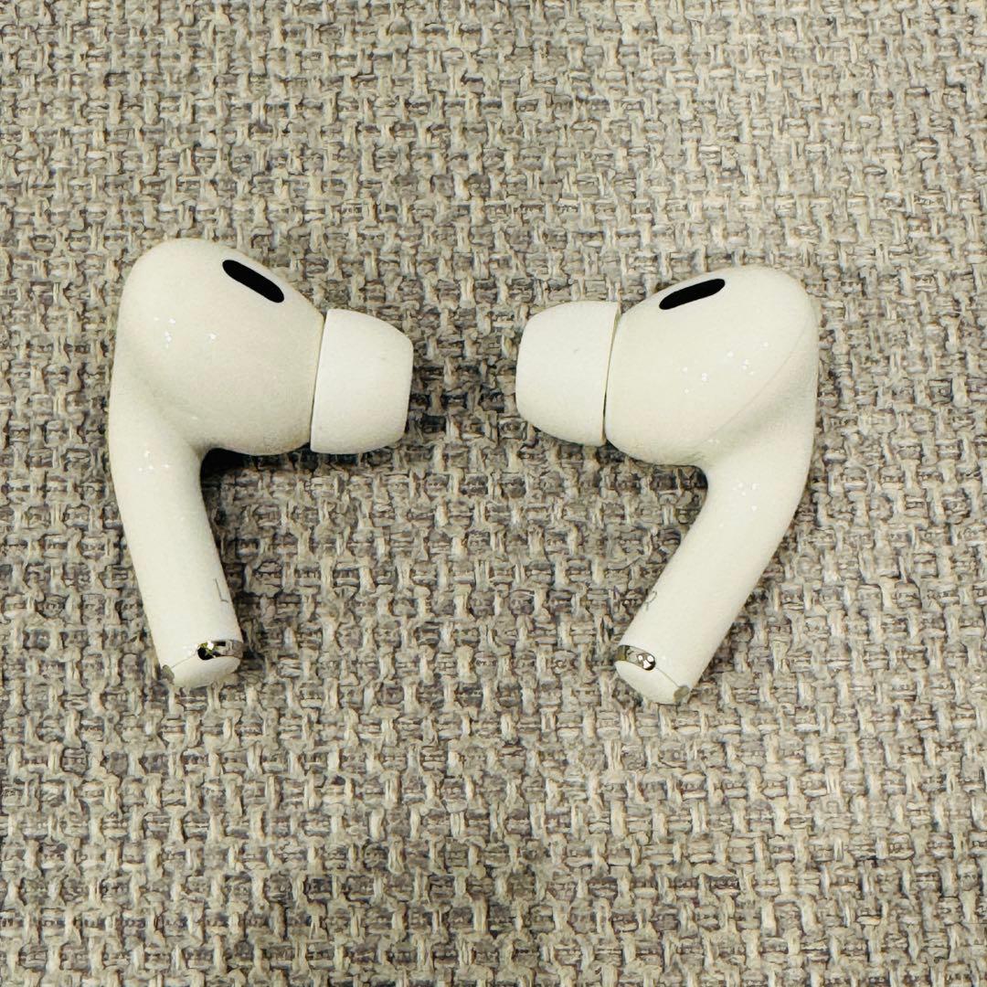 【ほぼ新品】AirPods Pro 第2世代 USB-C Apple 純正 本体