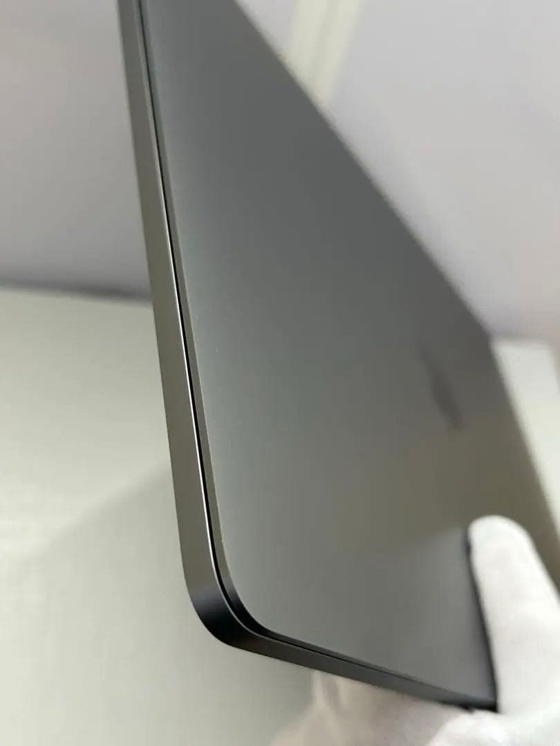 フ*ク様 MacBook Pro 13インチ M1チップ 16GB 2020年モ