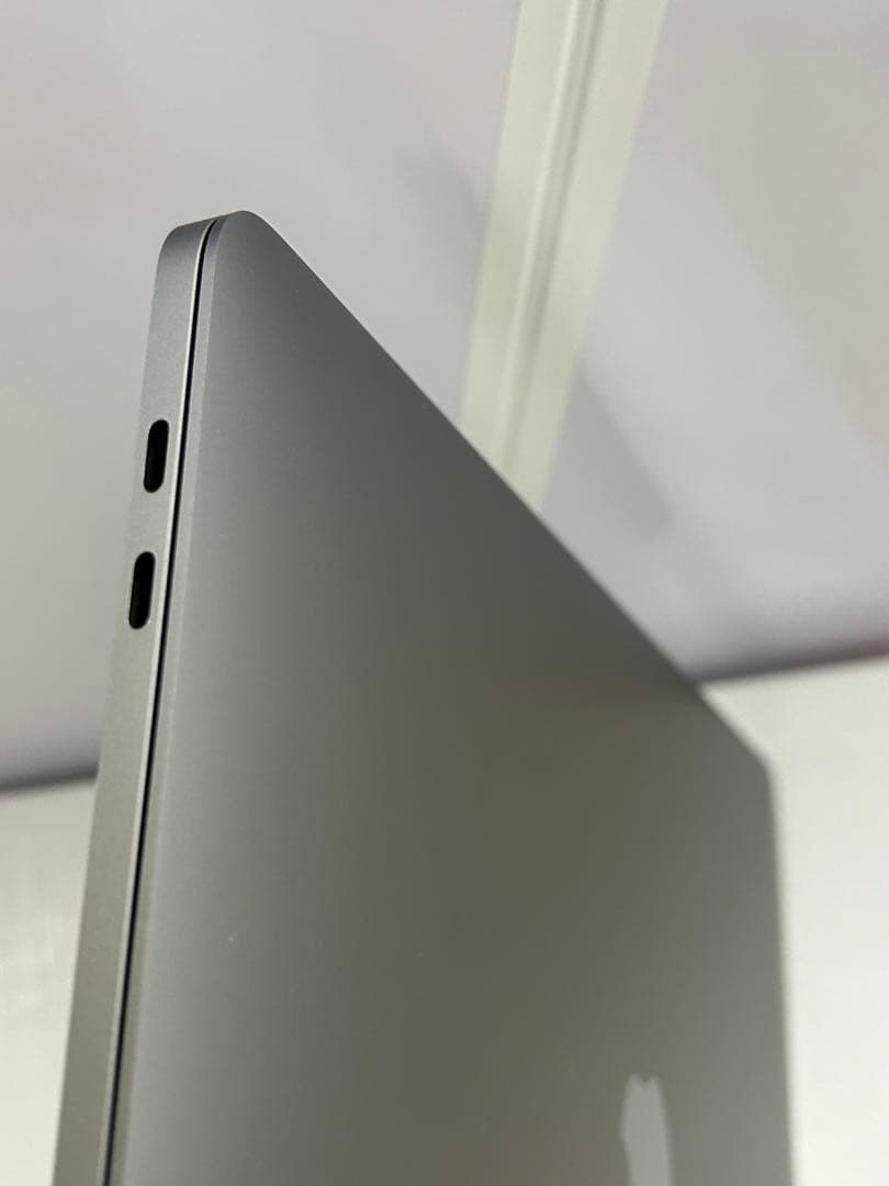 フ*ク様 MacBook Pro 13インチ M1チップ 16GB 2020年モ