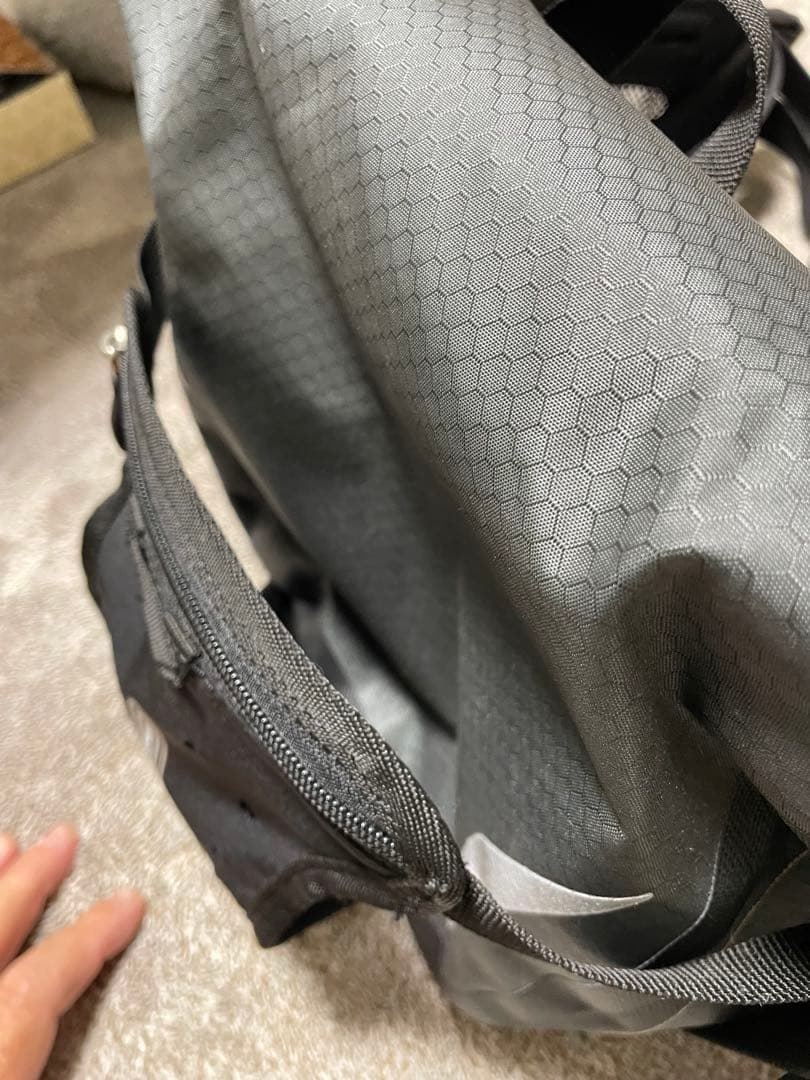 ORTLIEB ヒップパック2防水 ブラック/グレー