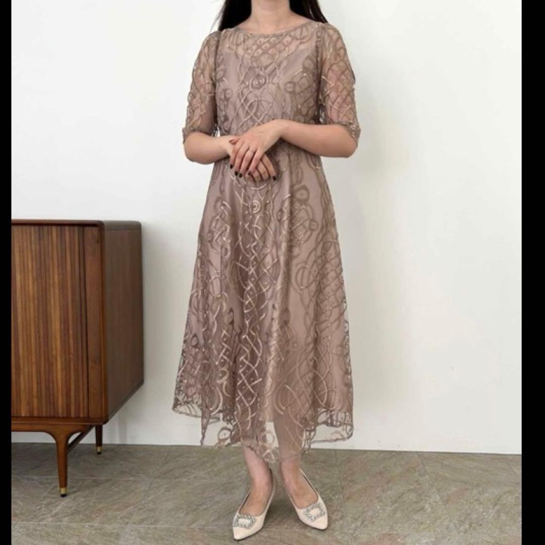 新品✨ドリードール シャイニーエンブロイダリードレス オケージョン ワンピースM