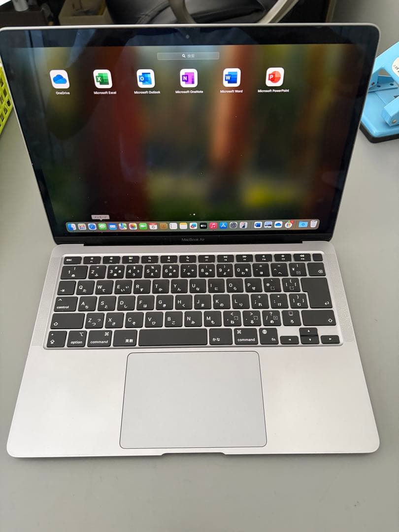 Apple MacBook シルバー M1