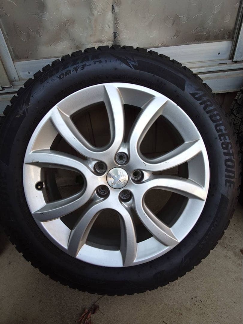 ブリヂストン ブリザックスタッドレスタイヤ 18インチ ホイールセット