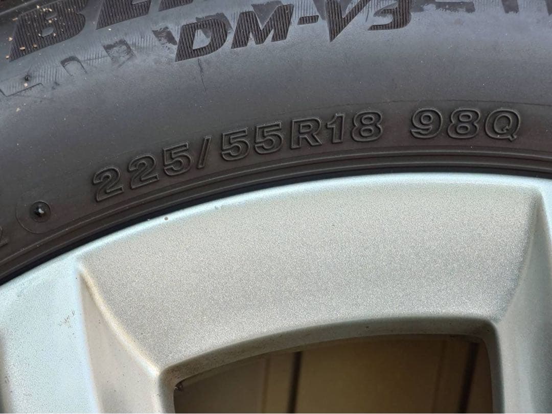 ブリヂストン ブリザックスタッドレスタイヤ 18インチ ホイールセット