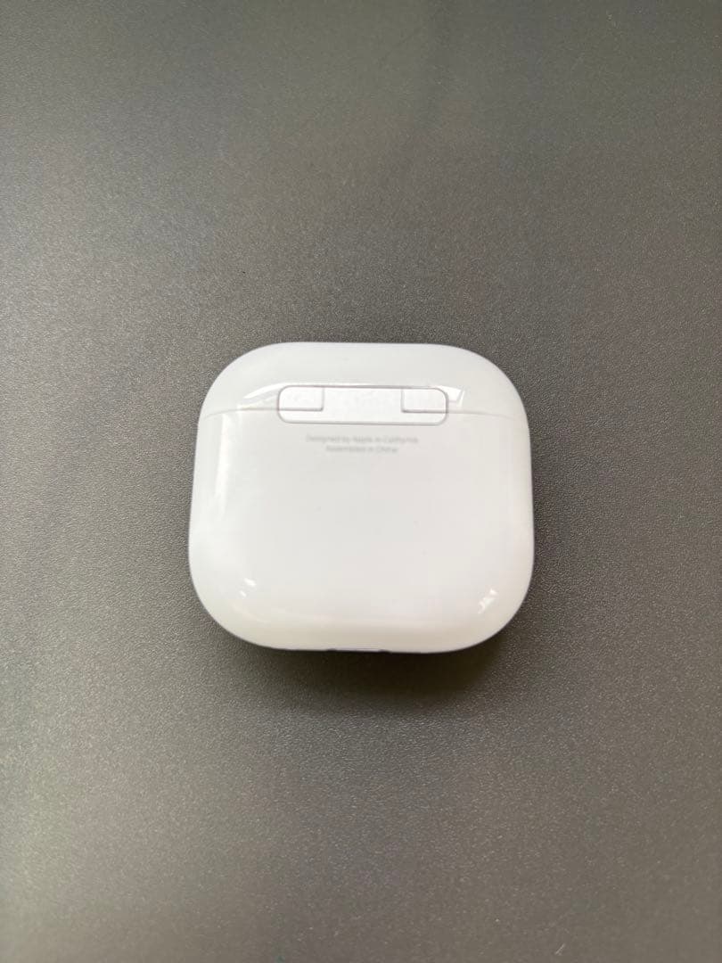 【訳あり】 AirPods 第4世代/ノイズキャンセリング対応/<No1909>