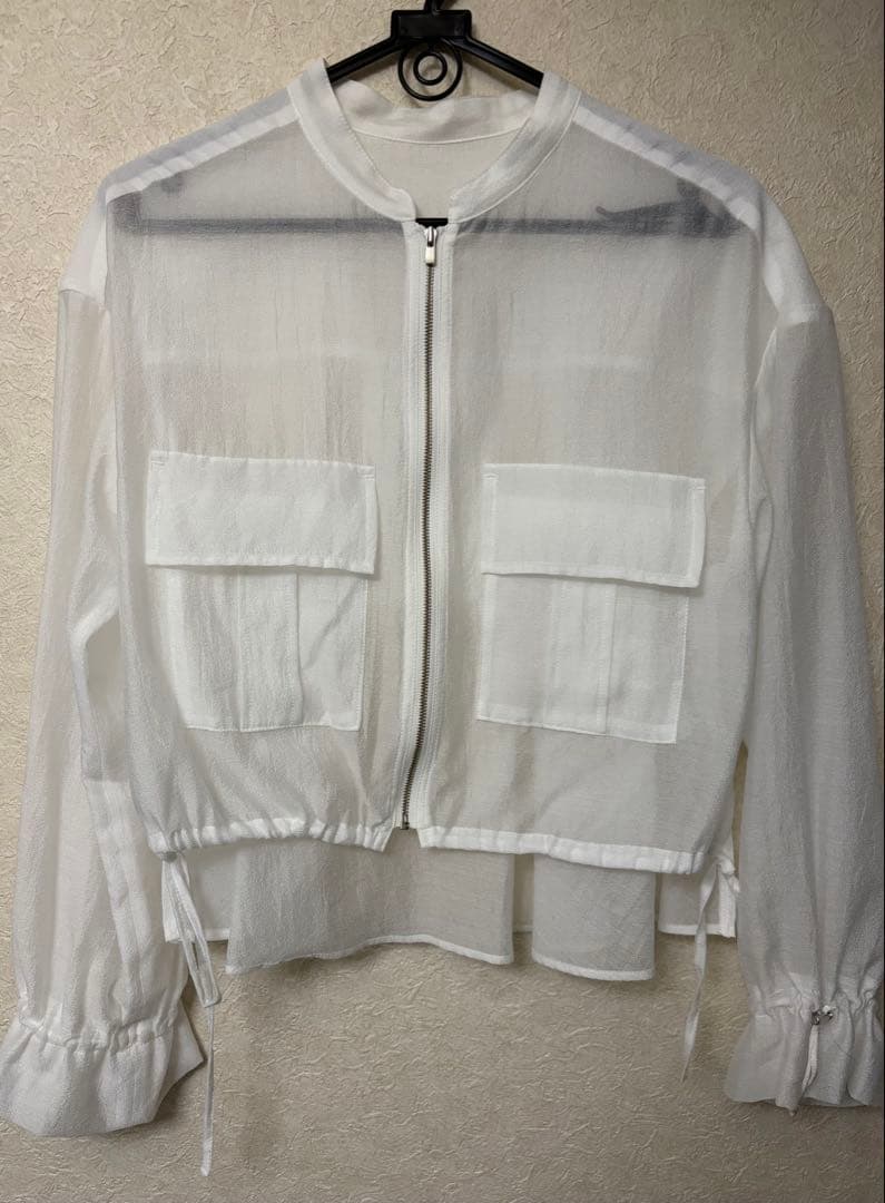 【Saki】バックコンシャスブルゾン