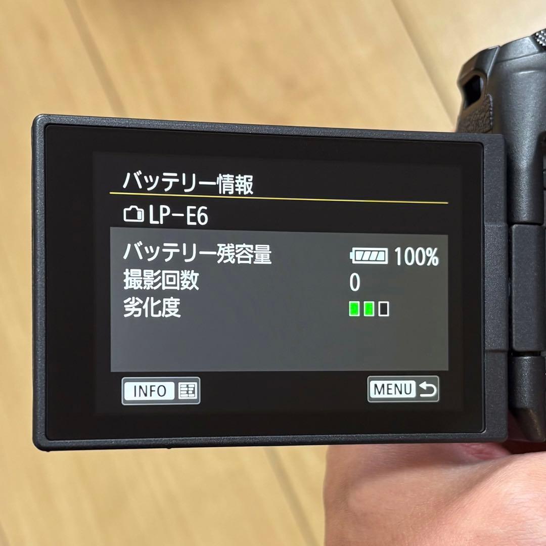 Canon EOS R ボディ EF マウントアダプター