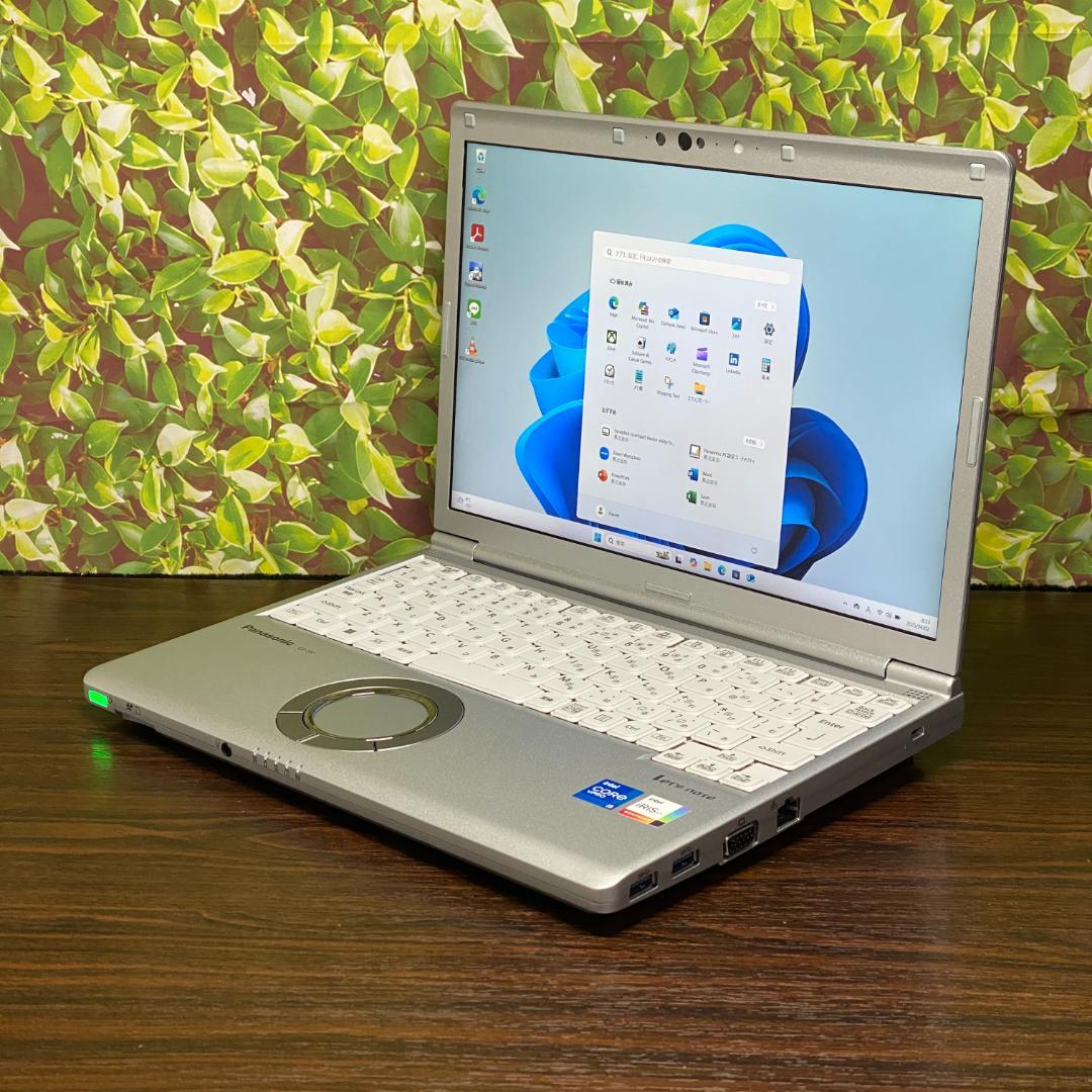 美品CF-SV1 i5 16GB 2TB Office Win11 (K689)