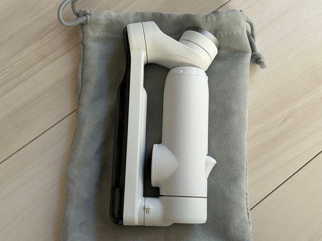 Insta360 Flow スマートフォンスタビライザー