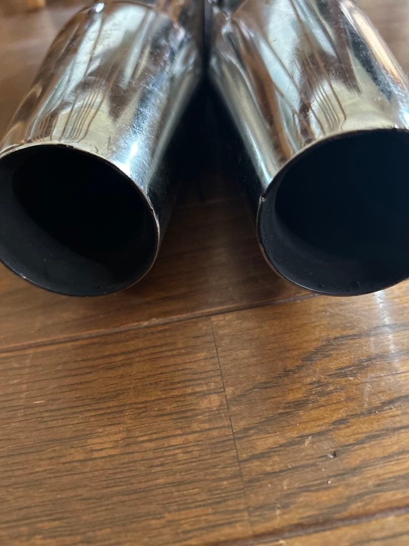 ハーレー　ダイナ　北米マフラーパンチアウト