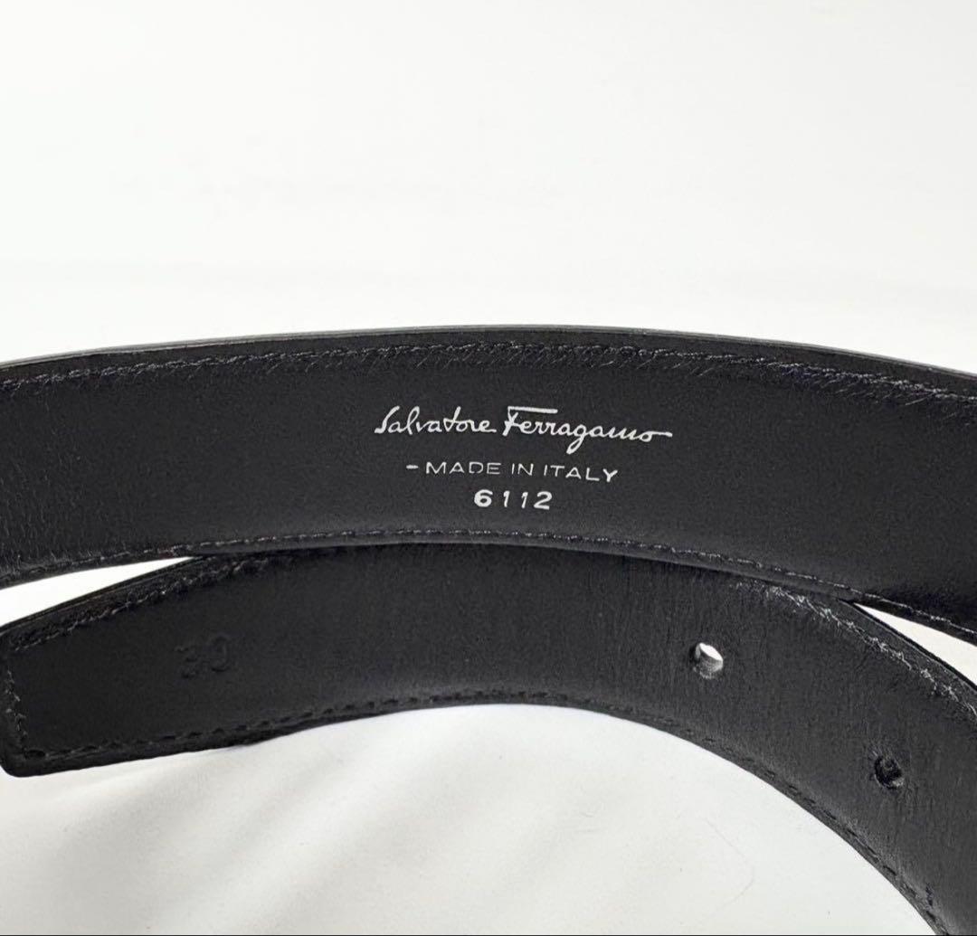 サルヴァトーレフェラガモ　ガンチーニ　レディースベルト　ブラック
