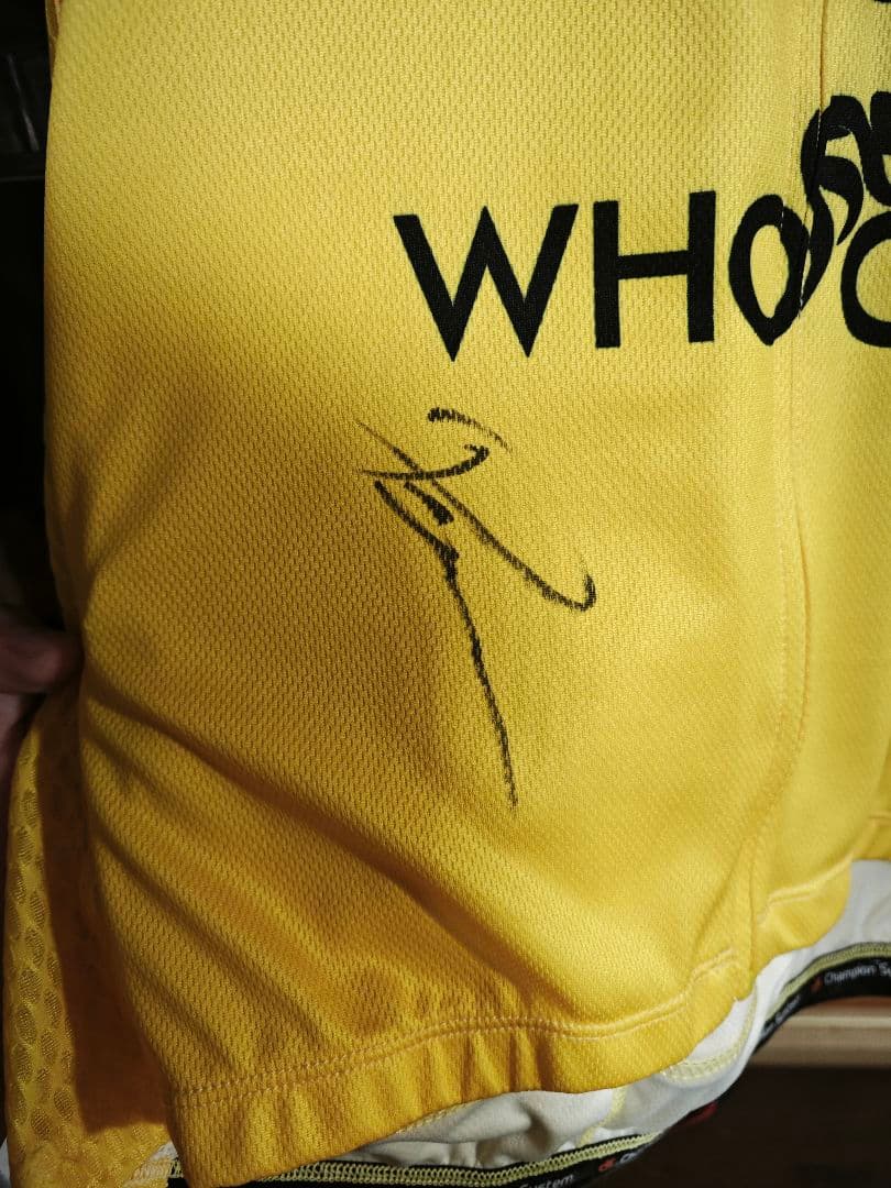 UAE Team Emirates ポガチャル サイン入り