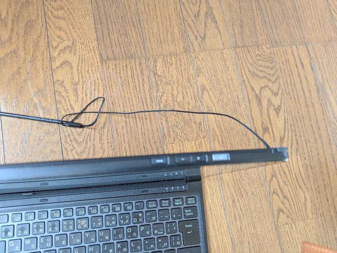 ジャンク品】ARROWS Tab Q738/SB タブレットPC　 i5 8G