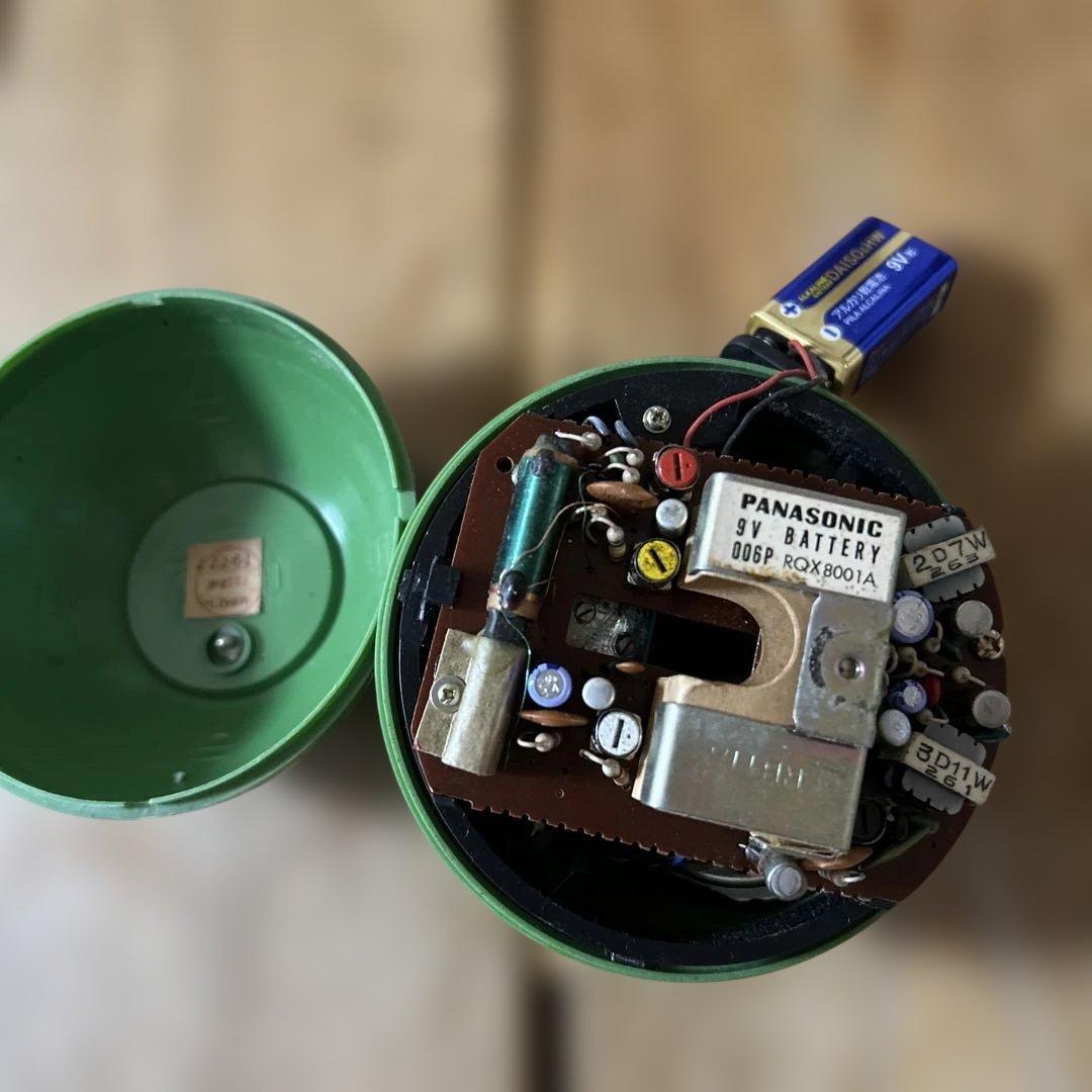 ダ*イ様 ナショナルパナソニック R-70 吊り下げ可能AMラジオ　グリーン