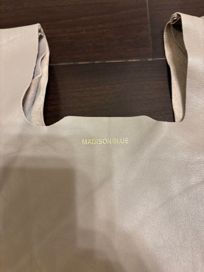 マディソンブルー　トートバッグ ライトグレー ミニバッグ レザー