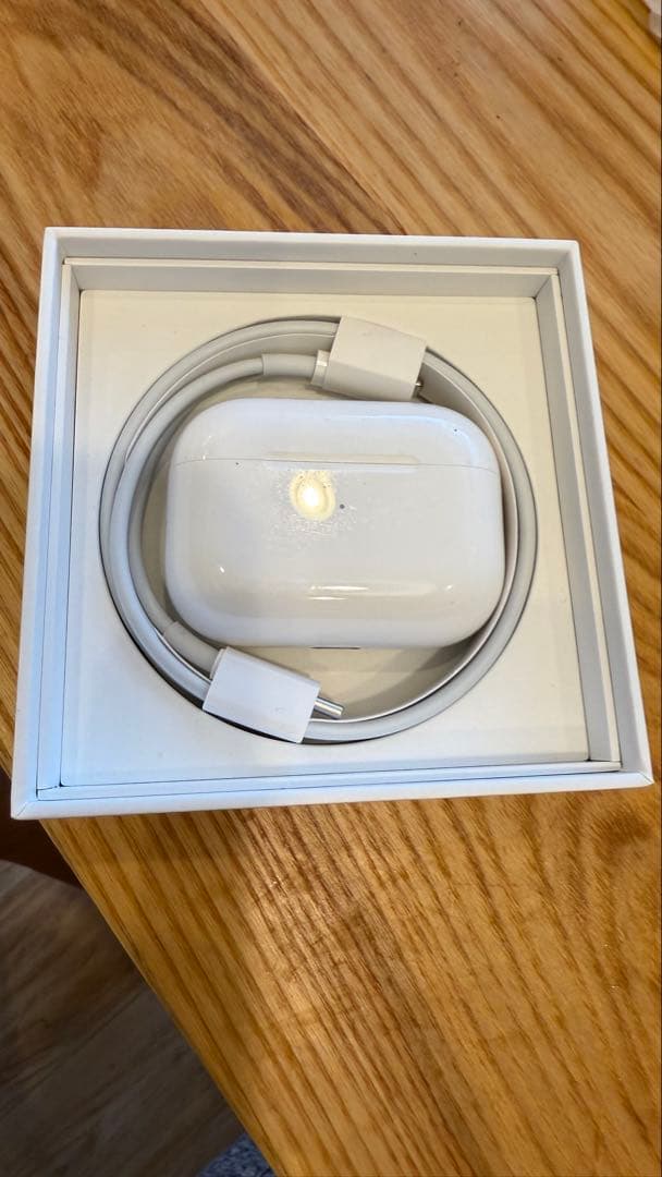 AirPods Pro 本体 MagSafe充電ケース付き　右耳無し