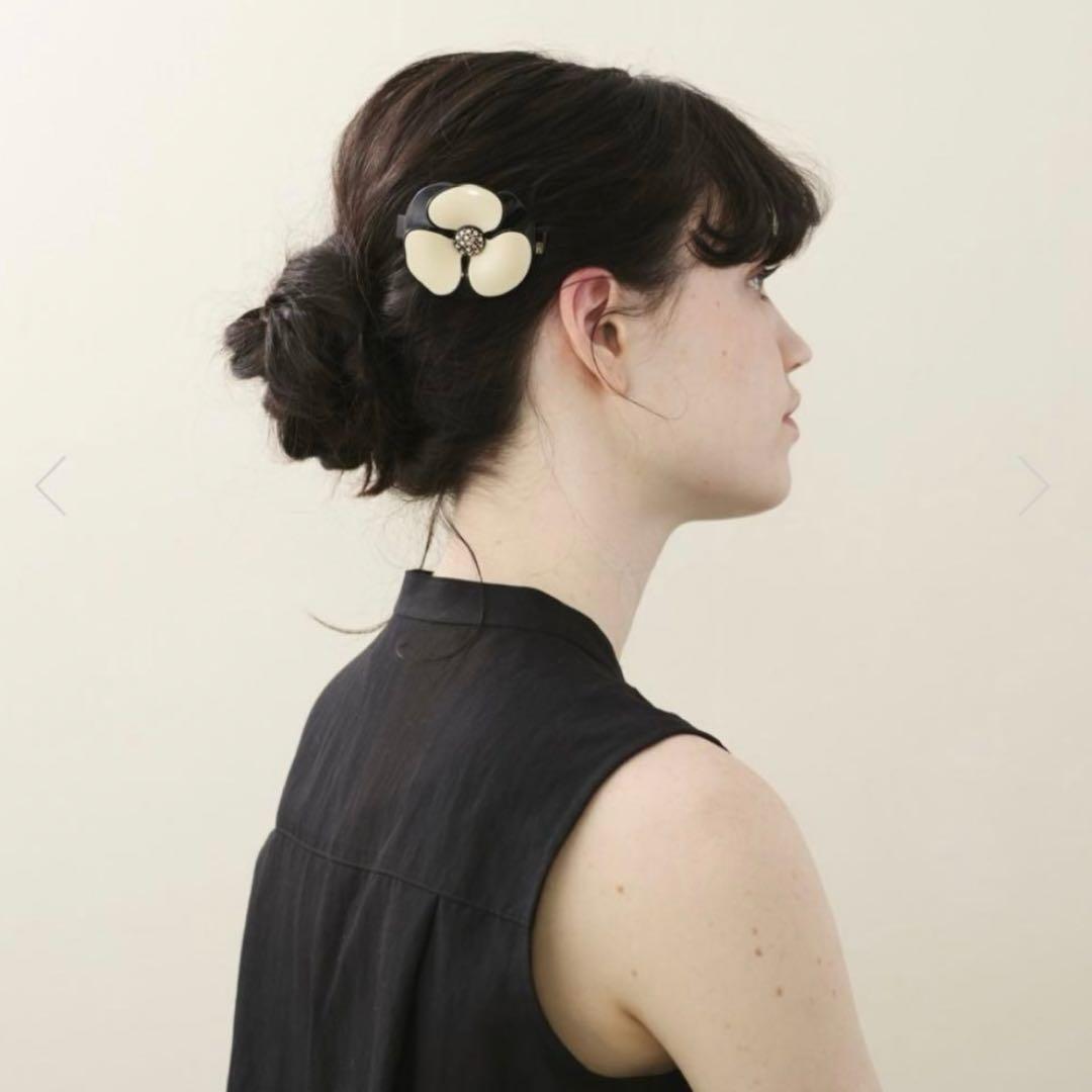 ALEXANDRE DE PARIS カメリア バレッタ 希少なホワイトシルバー