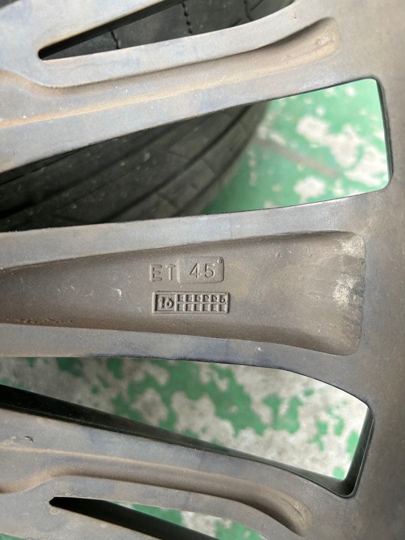 ロクサーニ　タルカス　20インチ