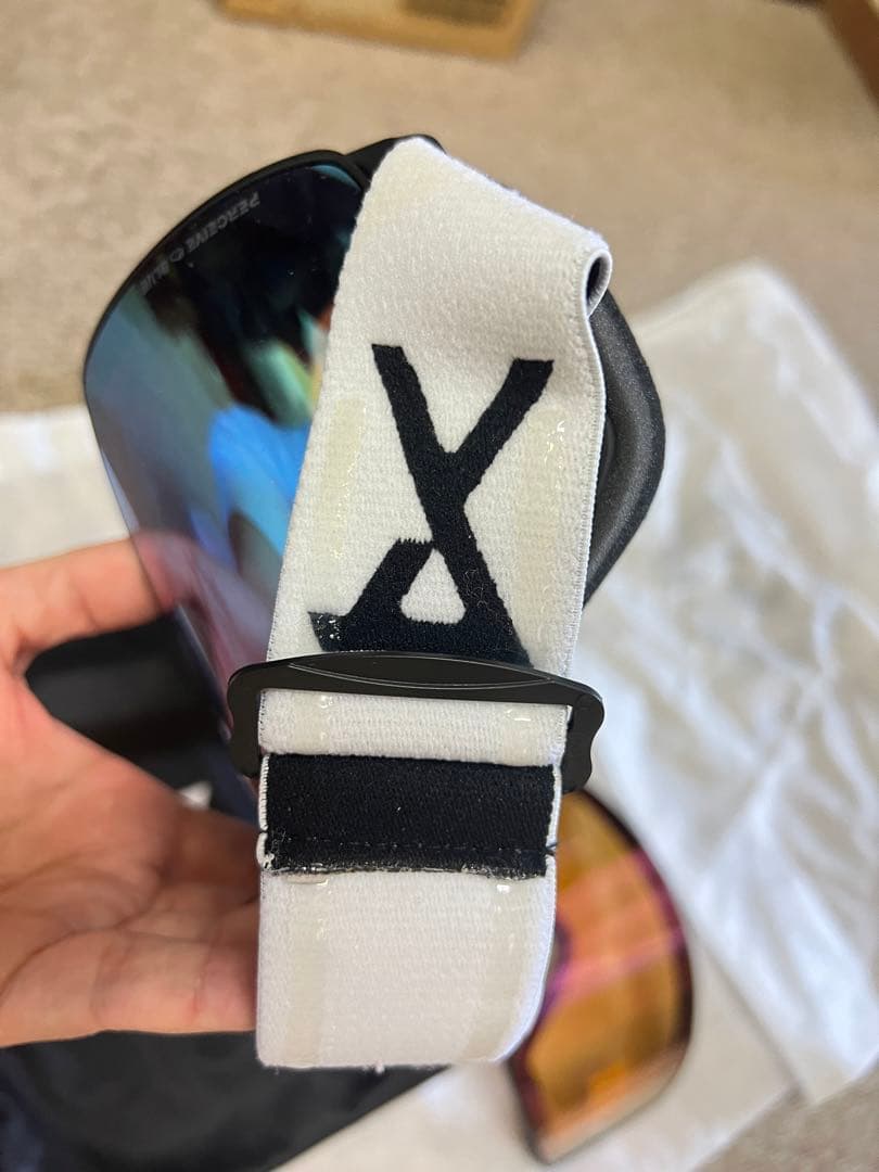 anon ゴーグル　m4